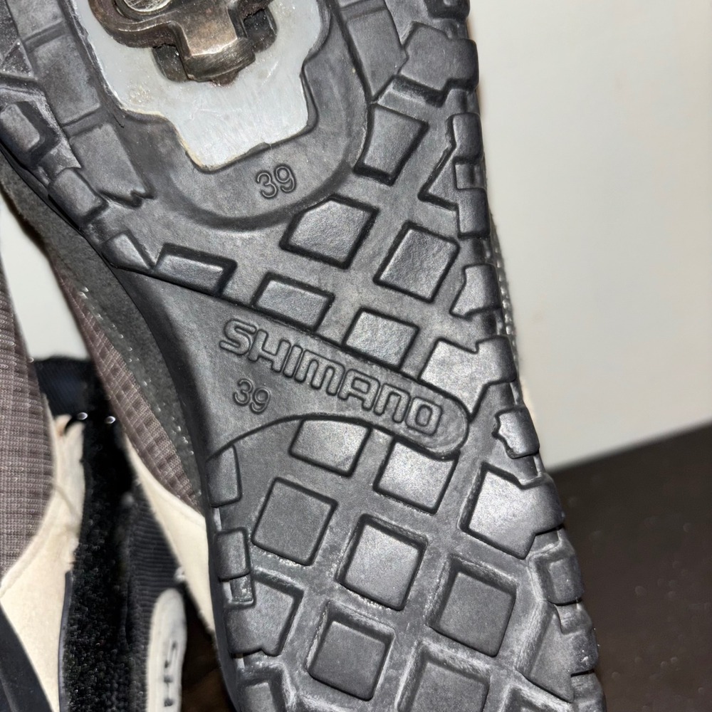 Shimano‎ SH-M037W SPD Cycling Shoes | Women's EU 39 US 6 | Gray Beige - Picture 13 of 14